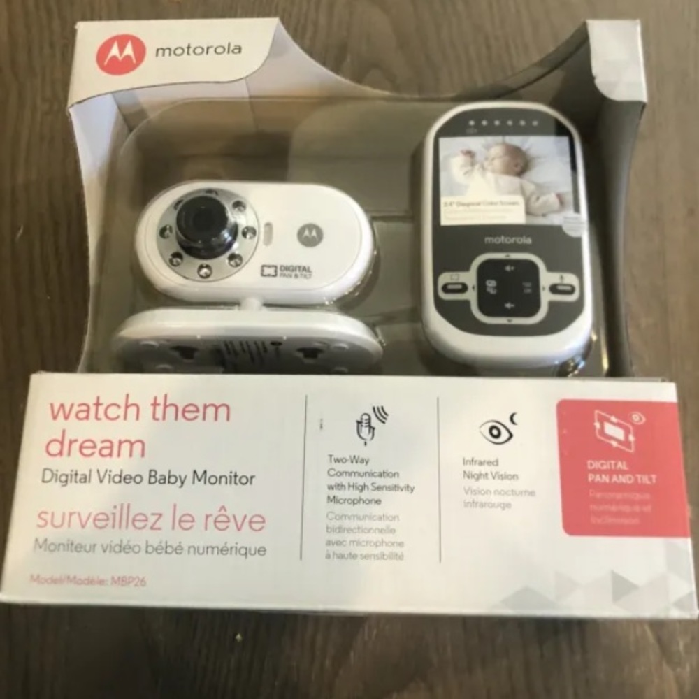 Motorola Baby Monitor Model MBP26 NIB